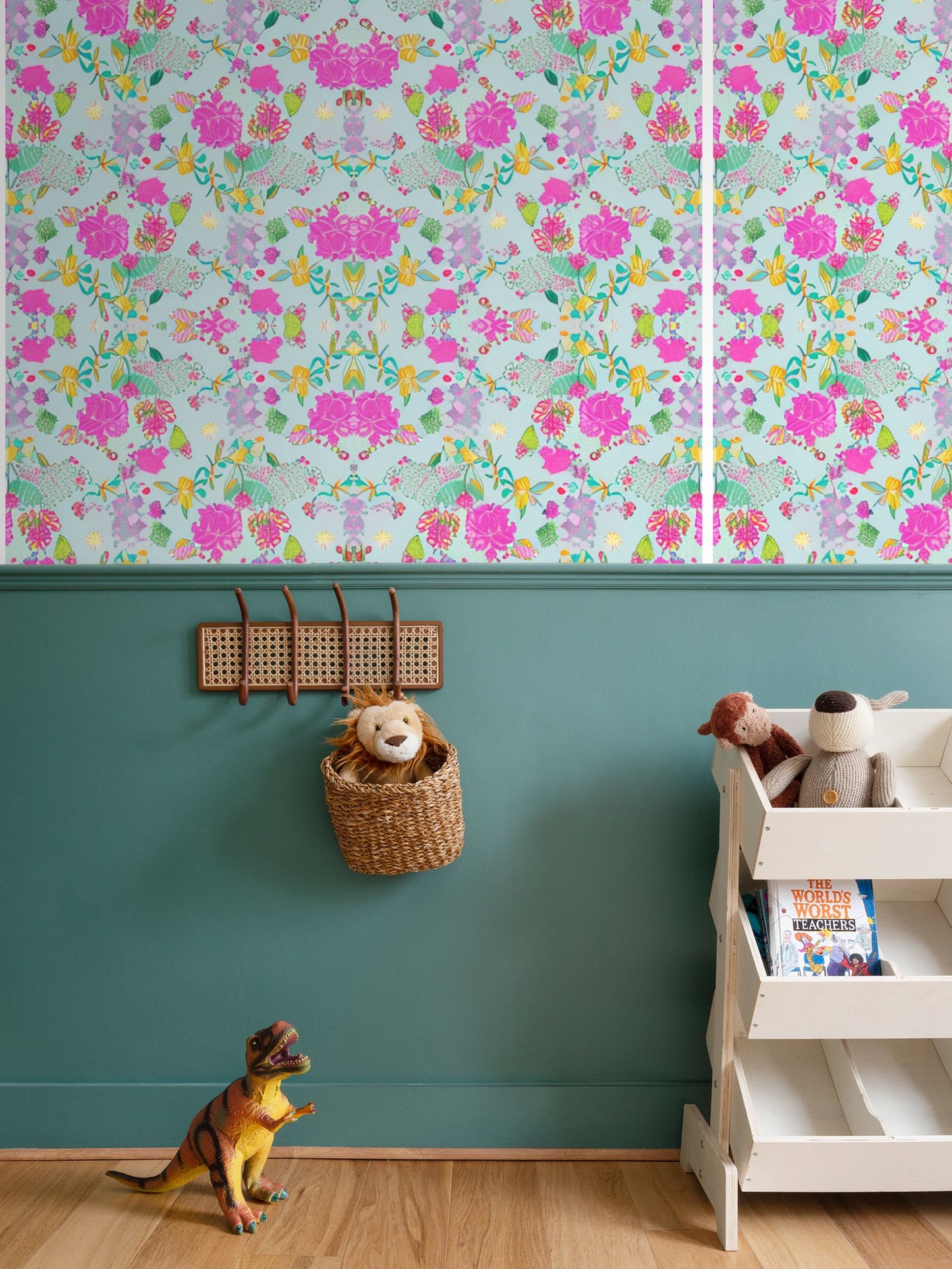Floral Repeat Pattern Wallpaper