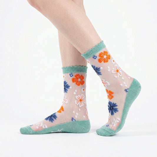 Bold Floral Combed Cotton Sheer Pop Socks in Sage Green